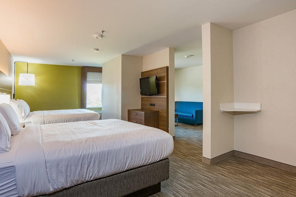 Holiday Inn Express Hotel & Suites Swansea By Ihg Εξωτερικό φωτογραφία