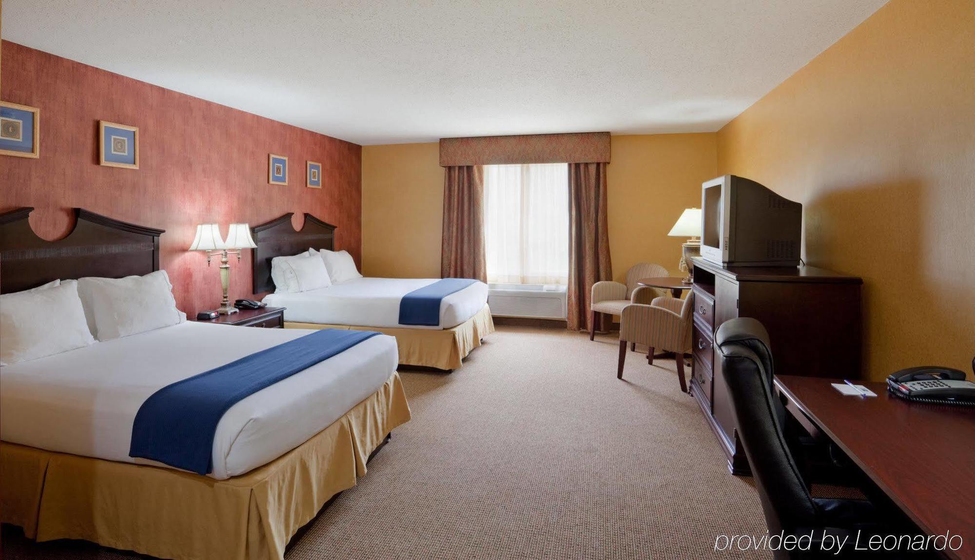 Holiday Inn Express Hotel & Suites Swansea By Ihg Εξωτερικό φωτογραφία